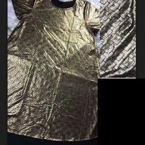 XS Elegant Carly LuLaroe Black Gold Geometric NWT